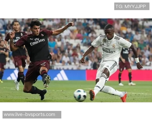 马卡电台报道弗洛伦蒂诺全力留住维尼修斯续约消息即将公布