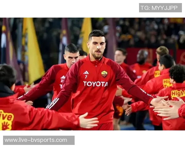 罗马年轻中卫谈被换下后的坚持训练与为球队贡献的喜悦