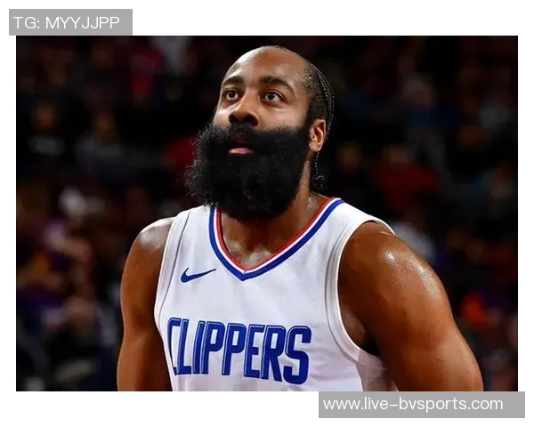 美网友怒斥快船败给勇士呼吁用小卡换取真正明星球员 美网友怒斥快船败给勇士呼吁用小卡换取真正明星球员