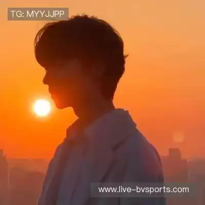 束婉义